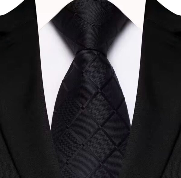 Black Diamond Tie