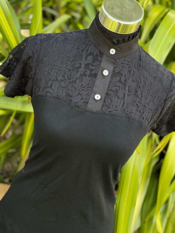 Highcollar Lace Shortsleeve Shirt - Image 7